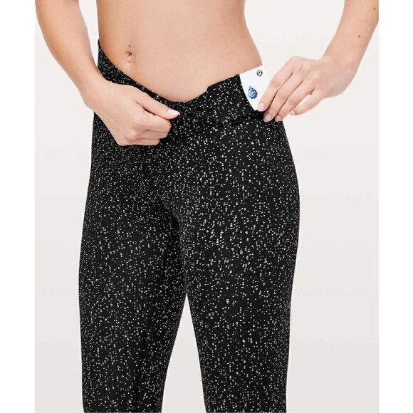 Lululemon Wunder Under High-Rise 7/8 Tight Magnetized Jacquard Black White size - Picture 6 of 15